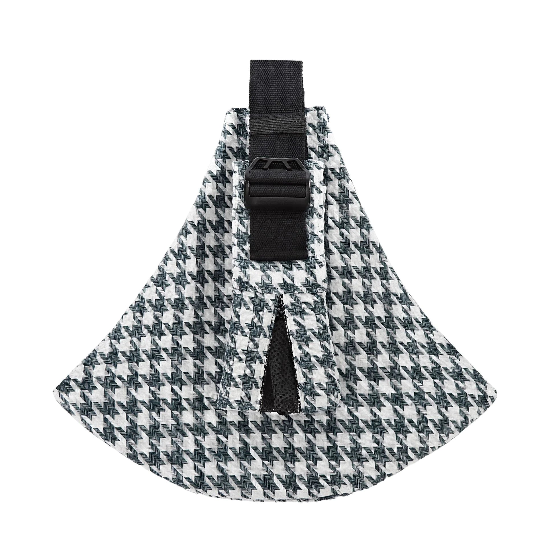 “Portable one‑shoulder baby sling with adjustable strap and durable cloth design, suitable for carrying toddlers ages 6 months to 4 years.”