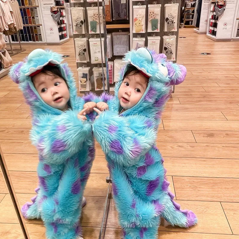 “Fluffy hooded animal‑themed baby jumpsuit with zipper closure, soft, thick fabric, and full‑body cozy design for autumn and winter wear.”