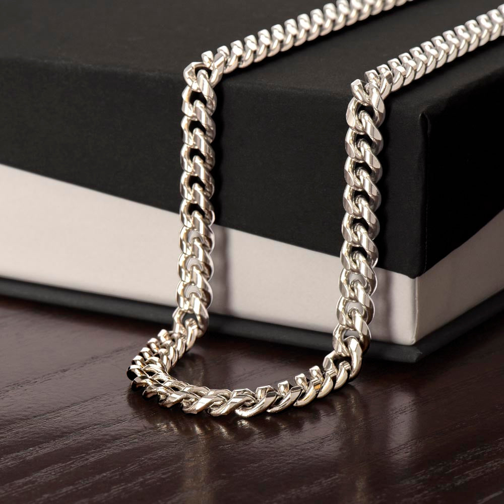 “Men’s silver Cuban link chain displayed in gift box with heartfelt ‘To My Husband’ message card from wife.”